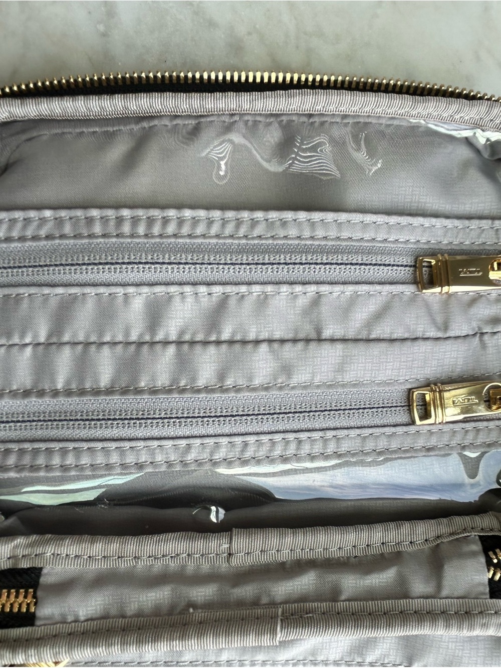 TUMI Alpha 3 Black and gold ballistic nylon split Kit toiletry bag - Picture 6 of 7